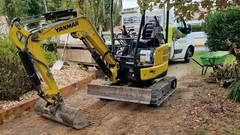 aménagement extérieur à Le Poiré-sur-Vie - image 4