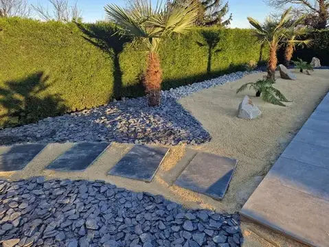 jardinier à Les Achards - image 3