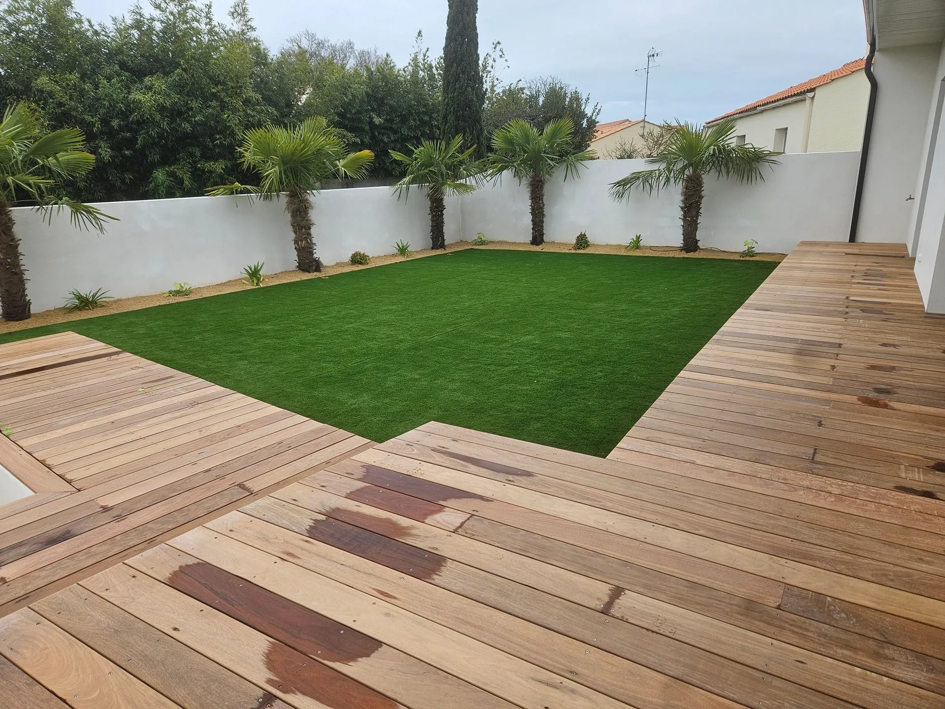 jardinier saint gilles croix de vie